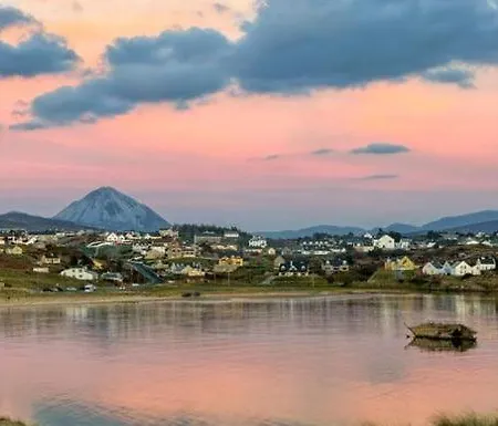 Chalet 1 Mile From Dungloe, 2bdrm Max3 Adults