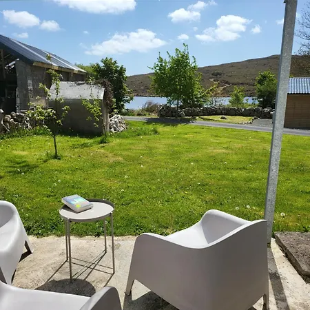 1 Mile From Dungloe, 2bdrm Max3 Adults Chalet *