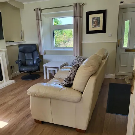 1 Mile From Max 2adult 1child * Dungloe