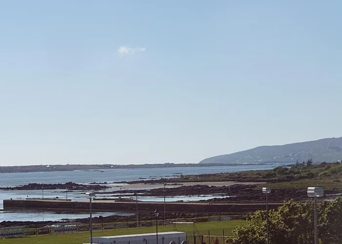 1 Mile From Dungloe, 2bdrm Max3 Adults בקתה *