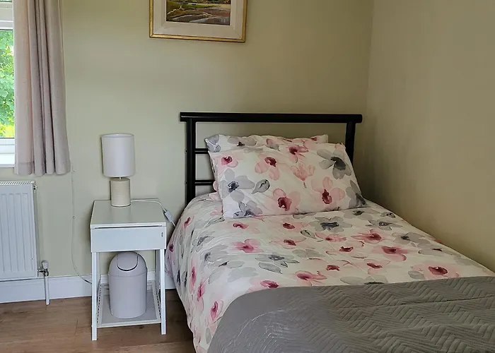 1 Mile From Dungloe, 2bdrm Max3 Adults Chalet